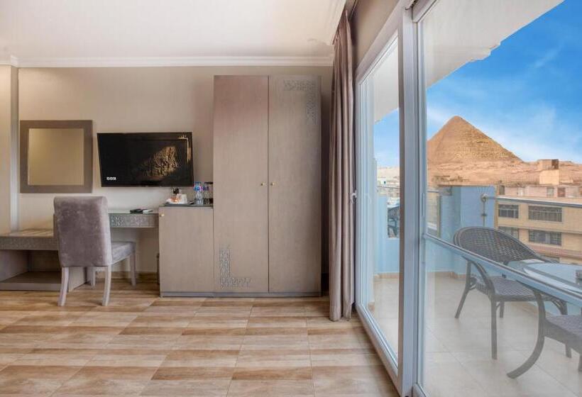 سوییت با چشمانداز پانوراما, Mamlouk Pyramids