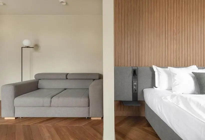 Suite cu Hidromasaj, Potocki Boutique
