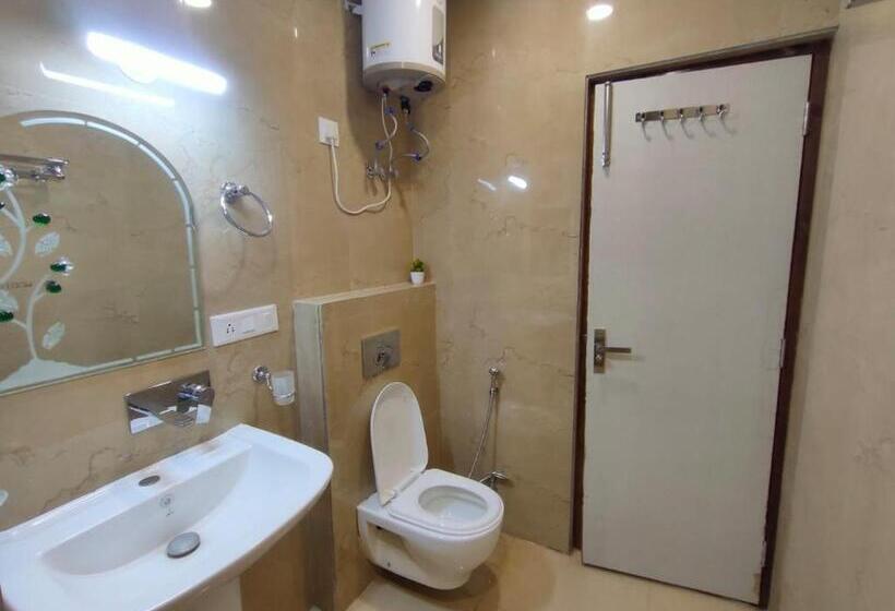 Standard Room, Shantivan Inn