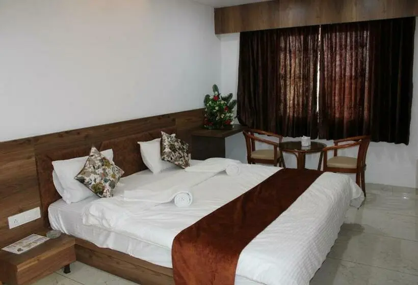 デラックスルーム, The Grand Piano   Best Business Hotel In Patan