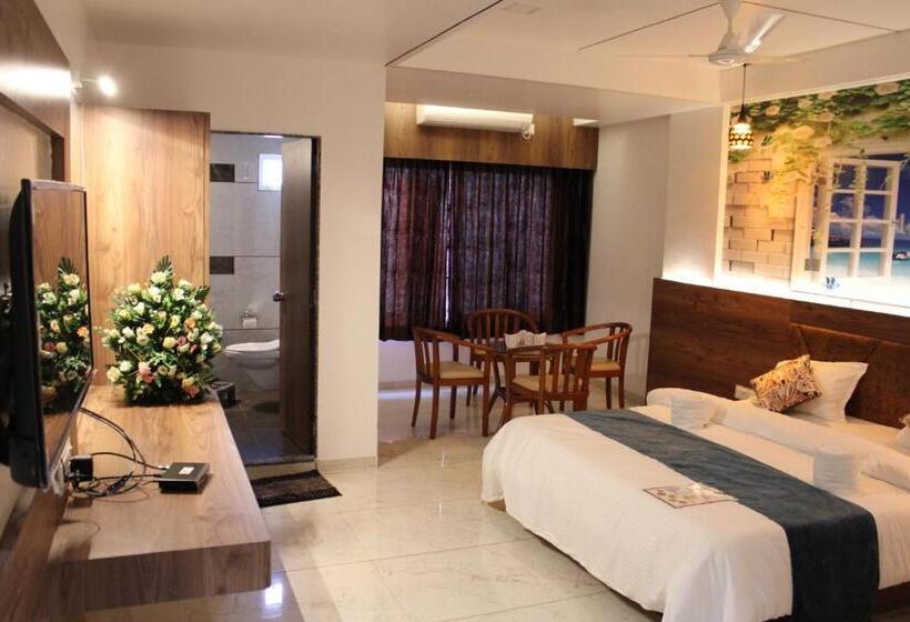 غرفة عائلية, The Grand Piano   Best Business Hotel In Patan