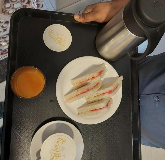 جناح سوبيريور, The Grand Piano   Best Business Hotel In Patan