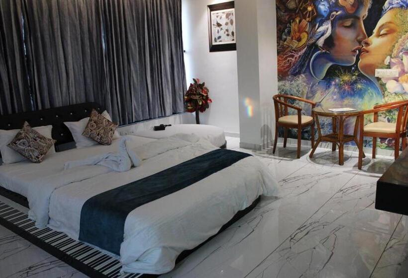Люкс Superior, The Grand Piano   Best Business Hotel In Patan