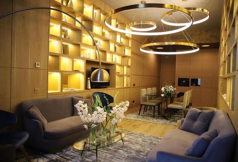 سوئیت پرزیدنت, The Veil