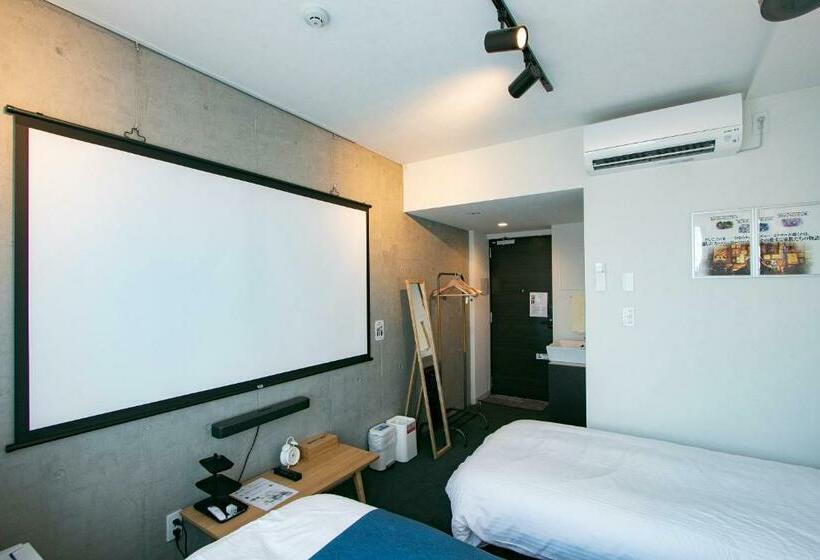 Quarto Estandar, Theatel Haneda ⅱ