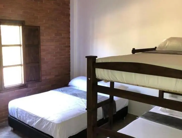 スタンダード４人部屋, Villa Paulina