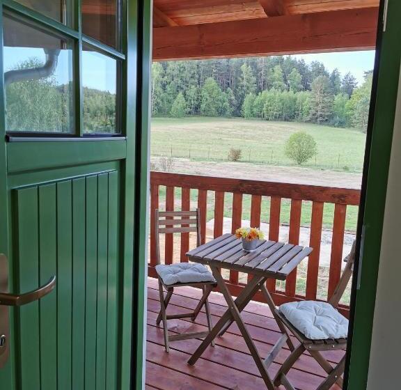 شقة غرفة واحدة, Apartmány Slunce