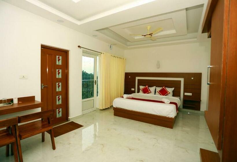 バルコニー付きデラックスルーム, Candle Wood Munnar