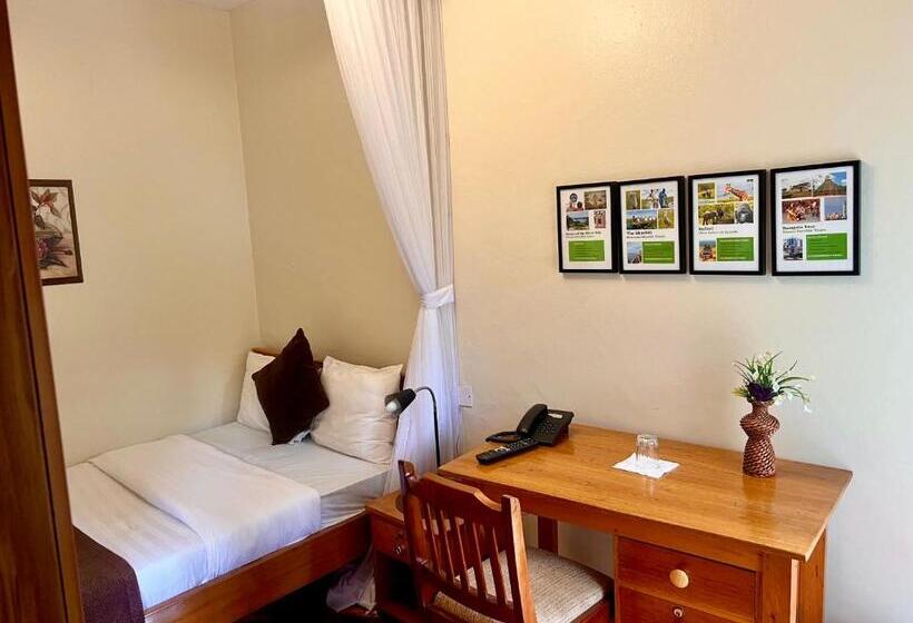 اتاق استاندارد یک نفره, Sunset Hotel Entebbe