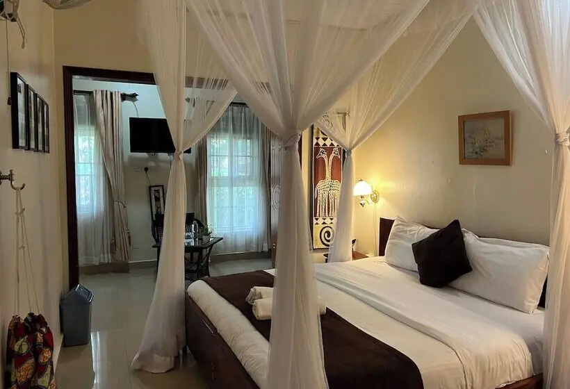 اتاق سوپریور, Sunset Hotel Entebbe