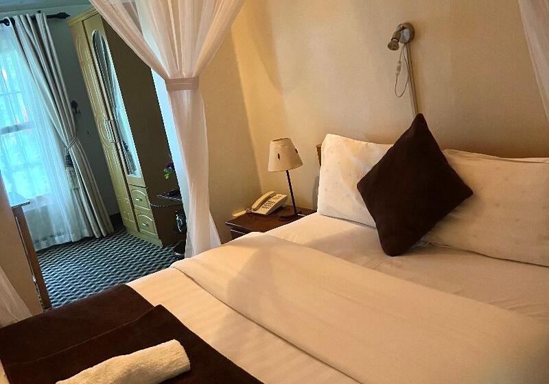 اتاق سوپریور یک تخته, Sunset Hotel Entebbe