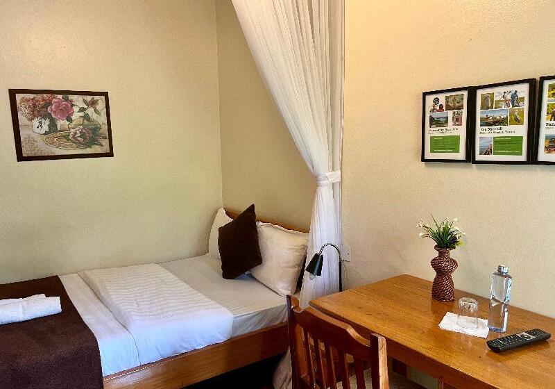 اتاق استاندارد یک نفره, Sunset Hotel Entebbe