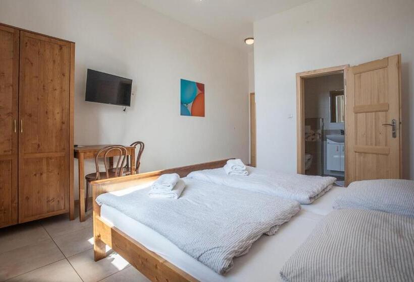 스탠다드 룸, Penzion A Restaurace U Hájků