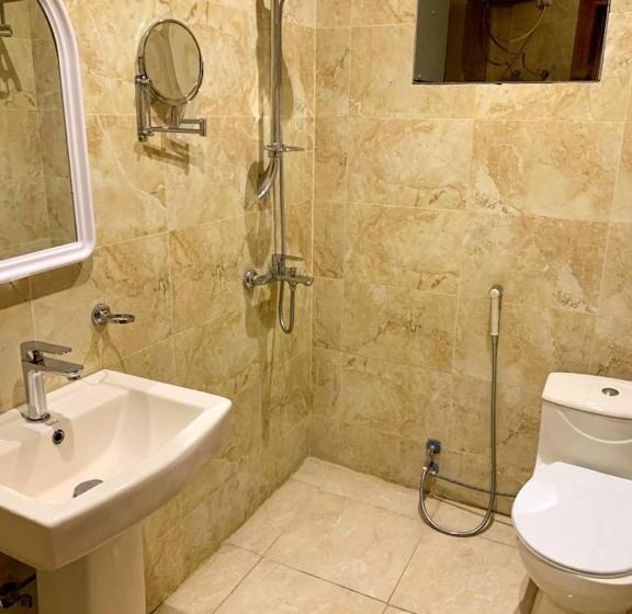 جناح مطل على المدينة, كترة Kutrh