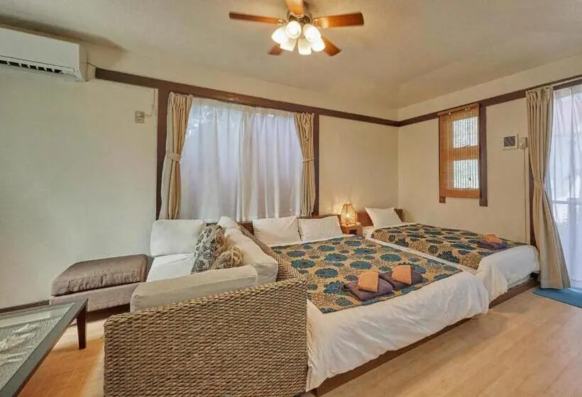 Huoneisto 1 Makuuhuone Terassi, Yukurina Resort Okinawa