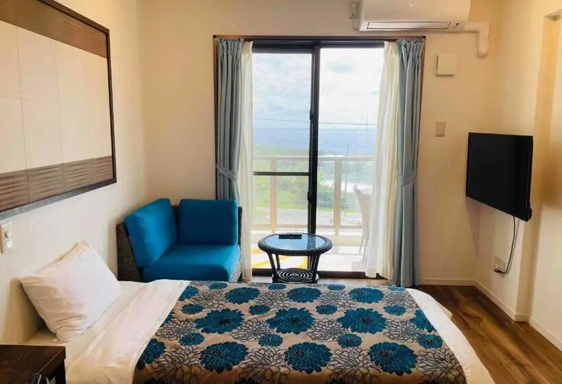 Deluxe Kolmen Hengen Huone Merinäkymä, Yukurina Resort Okinawa