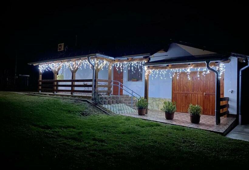 Apartament 2 Sypialnie, 8888 Apartmanház