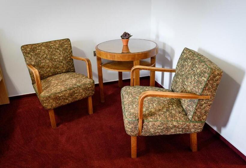 Номер Стандарт, Venclův Statek