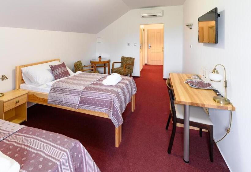 Номер Стандарт, Venclův Statek