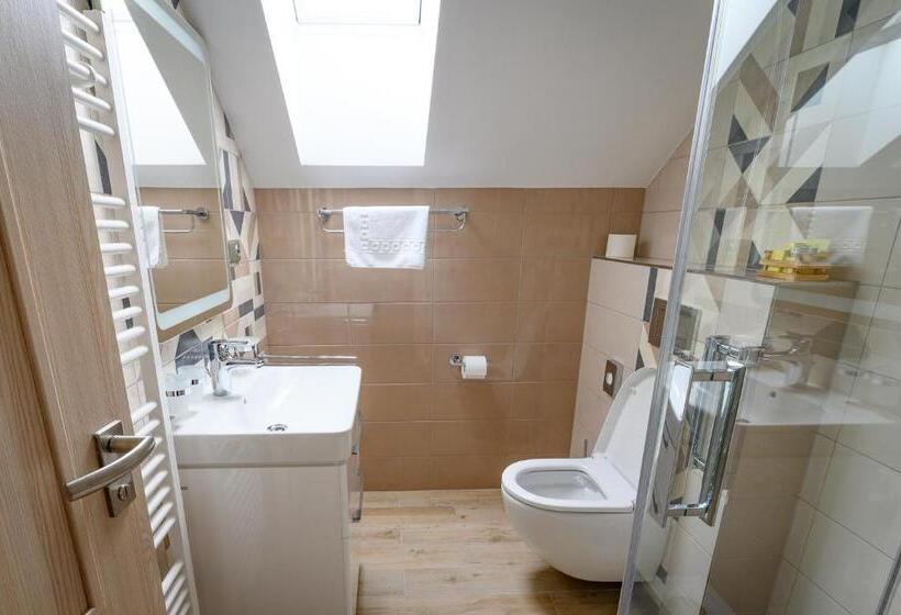 Номер Стандарт, Venclův Statek