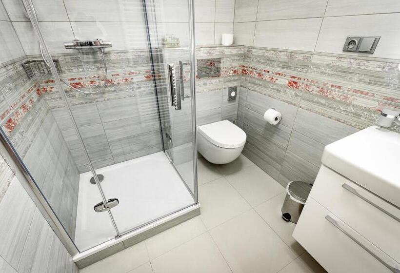 Номер Стандарт, Venclův Statek