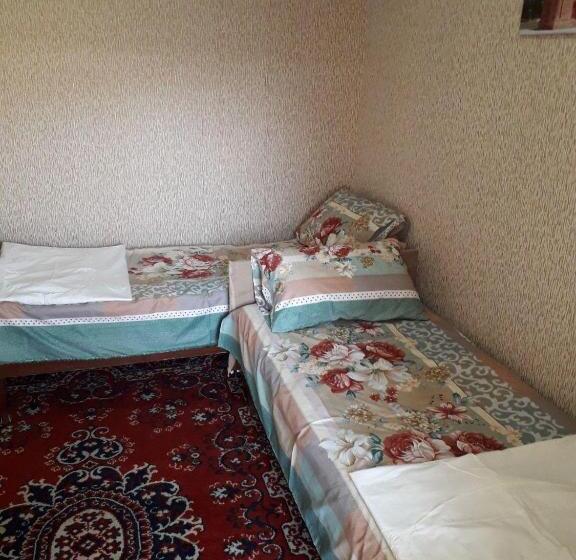 三人经典房间, гостевой дом мы у друзей ходжа калон