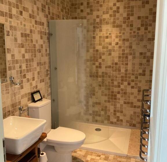 غرفة قياسية, Chez Jallot