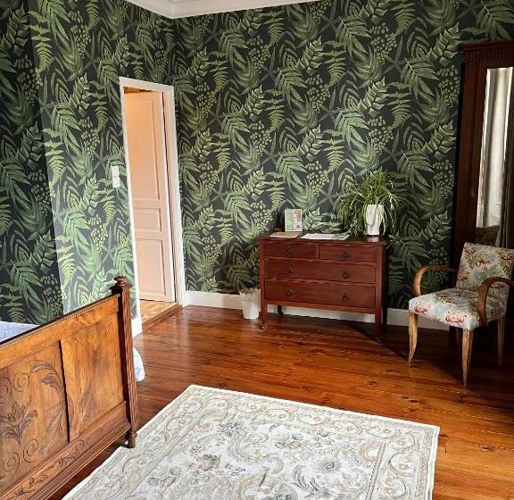 غرفة قياسية, Chez Jallot