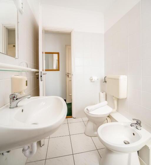 스탠다드 트리플 룸, Regia Panzió