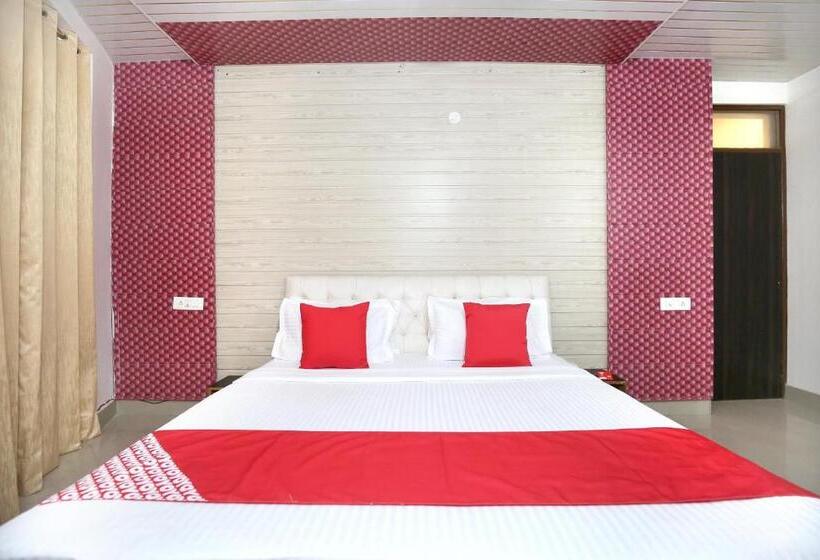 스탠다드 룸, Collection O Gold Star