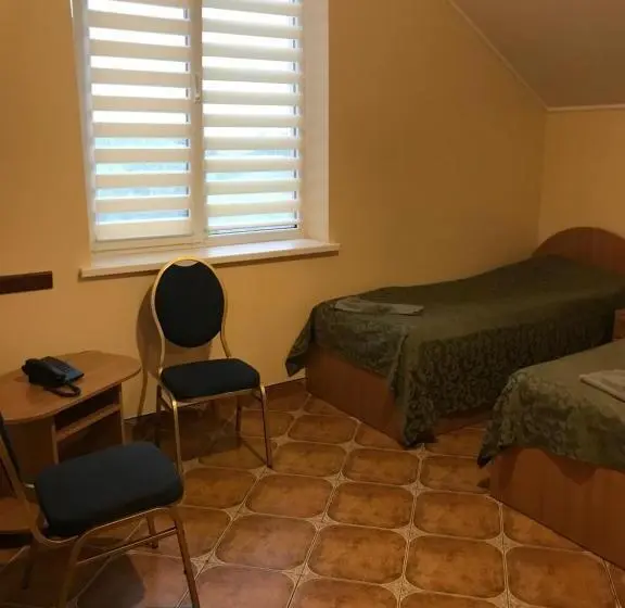 Habitació Estàndard, Rava Ruska