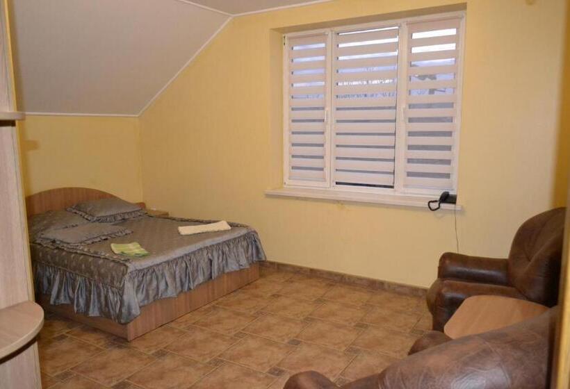 חדר סטנדרט, Rava Ruska