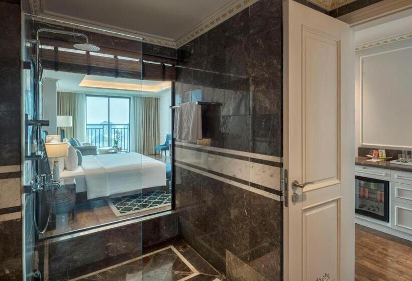 اتاق لوکس با چشمانداز, Flc Halong Bay Golf Club & Luxury Resort