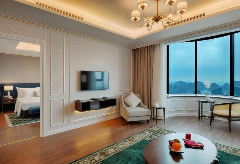 سوئیت اجرایی با مشاهده, Flc Halong Bay Golf Club & Luxury Resort
