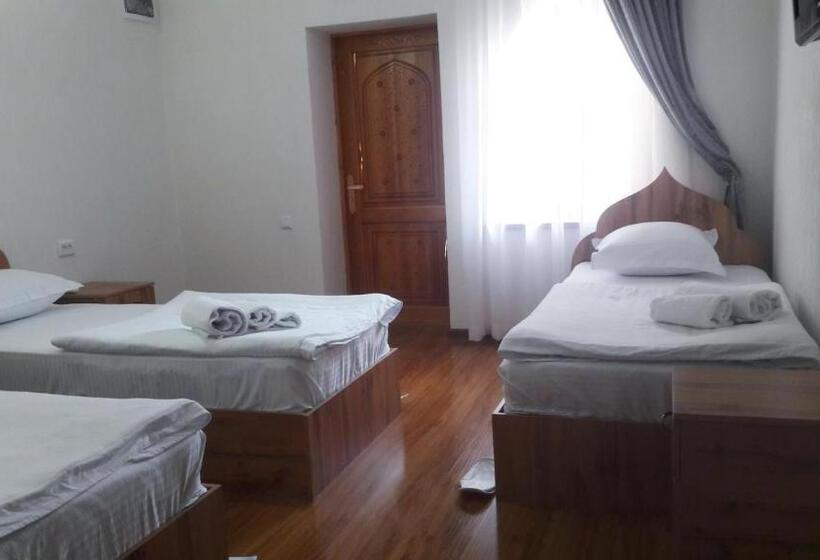 اتاق استاندارد سه نفره, Naqshband