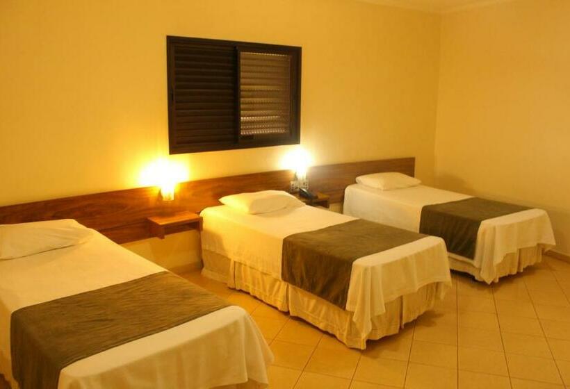 Трехместный Номер Deluxe, Premier Garden