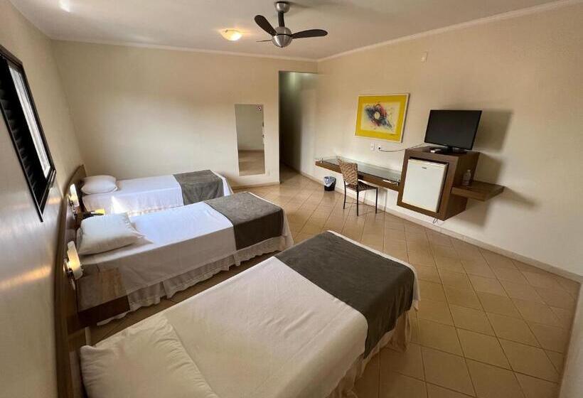 Трехместный Номер Deluxe, Premier Garden