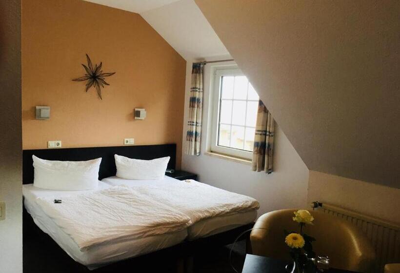 标准间, Wuelfers Gasthaus