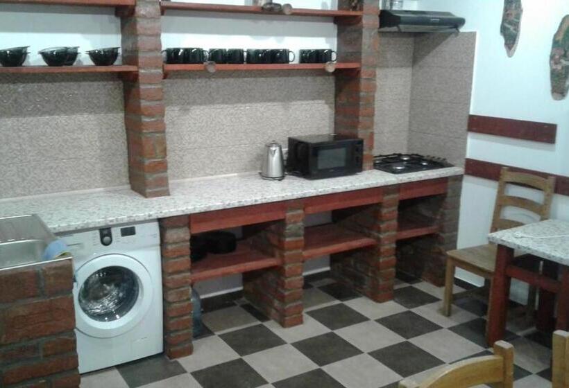 اتاق خانوادگی, готель гостьовий дім In Stryj