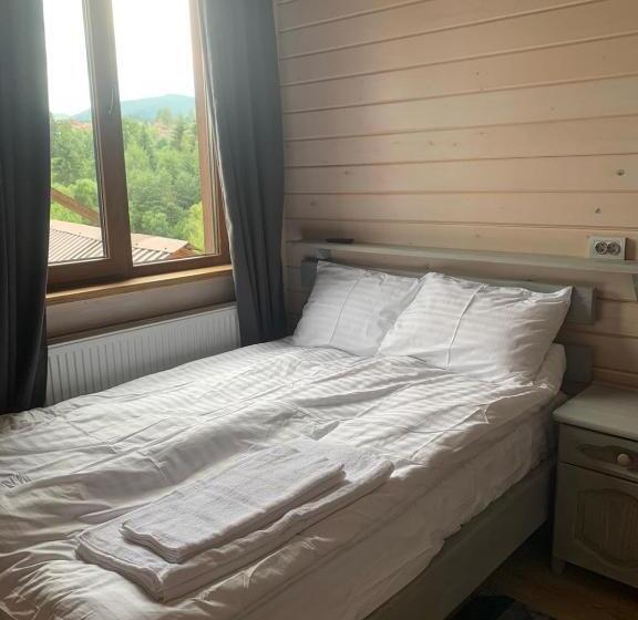 Apartament 1 Sypialnia z Tarasem, чорногора