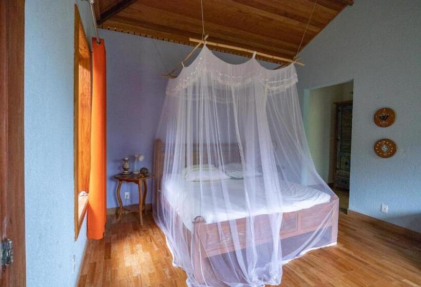 스탠다드 트리플 룸, Altamira Eco Retreat