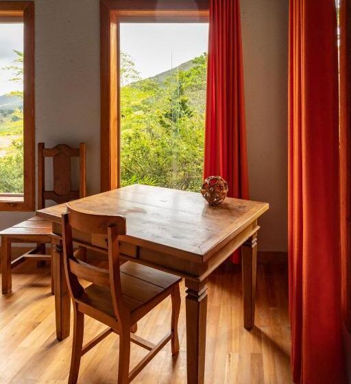 스탠다드 트리플 룸, Altamira Eco Retreat