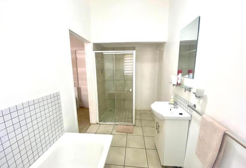 Бунгало Стандарт, Picardie Guest Farm