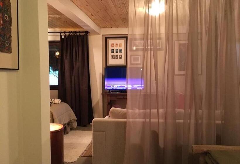 Люкс Deluxe Кровать Кинг, Pousada Casa De Mauá