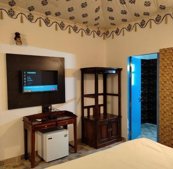 스탠다드 룸 킹사이즈 침대, The Timber Garden Adventure Club