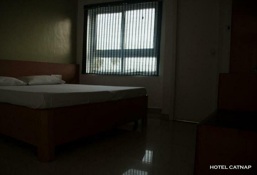 デラックスルーム, Catnap
