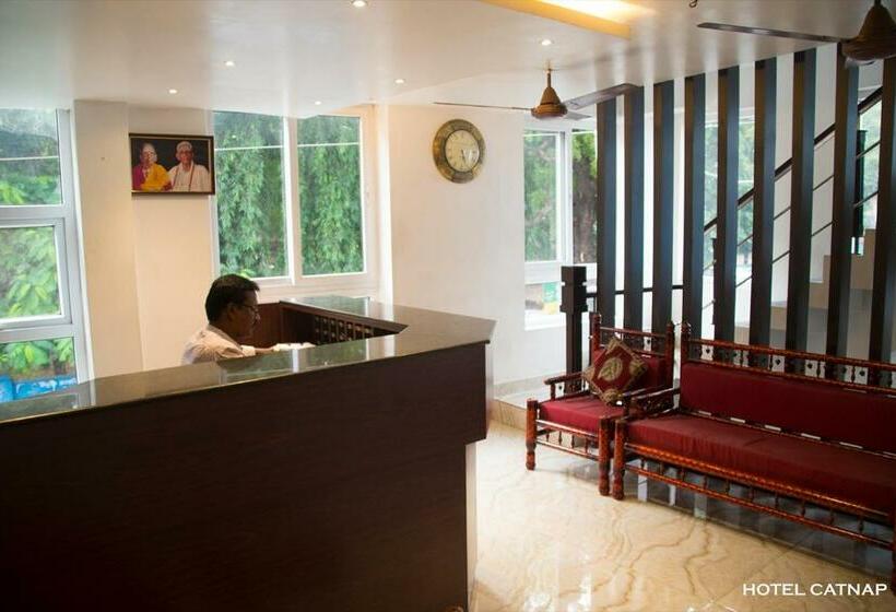 디럭스 룸, Catnap