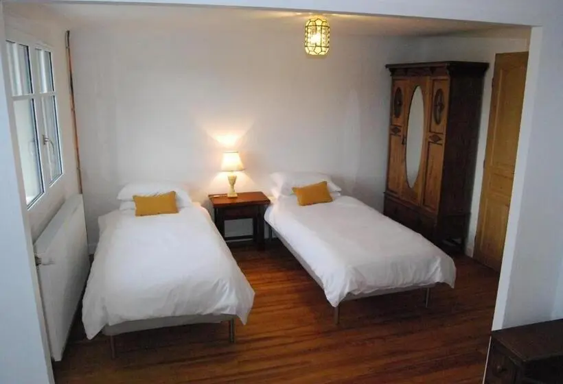 マウンテンビューファミリールーム, Auberge St P Vegetarien Bnb