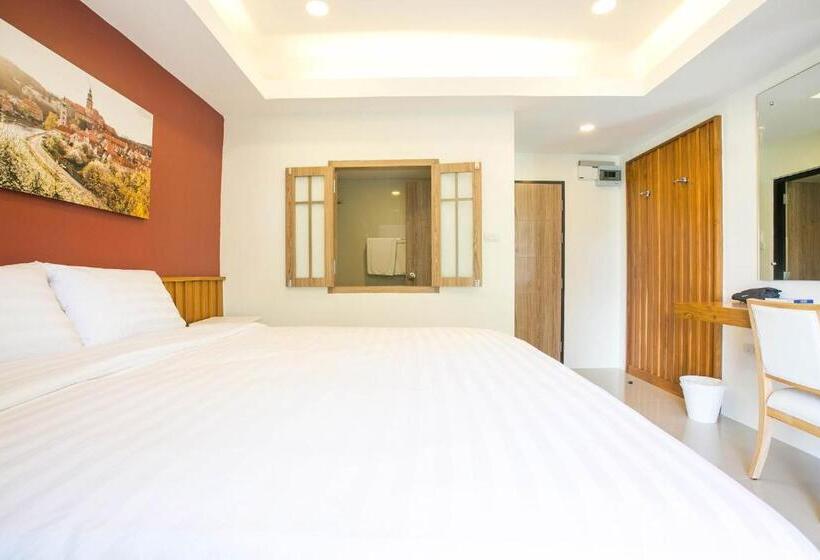 Номер Deluxe Кровать Кинг, Chamnan Residence