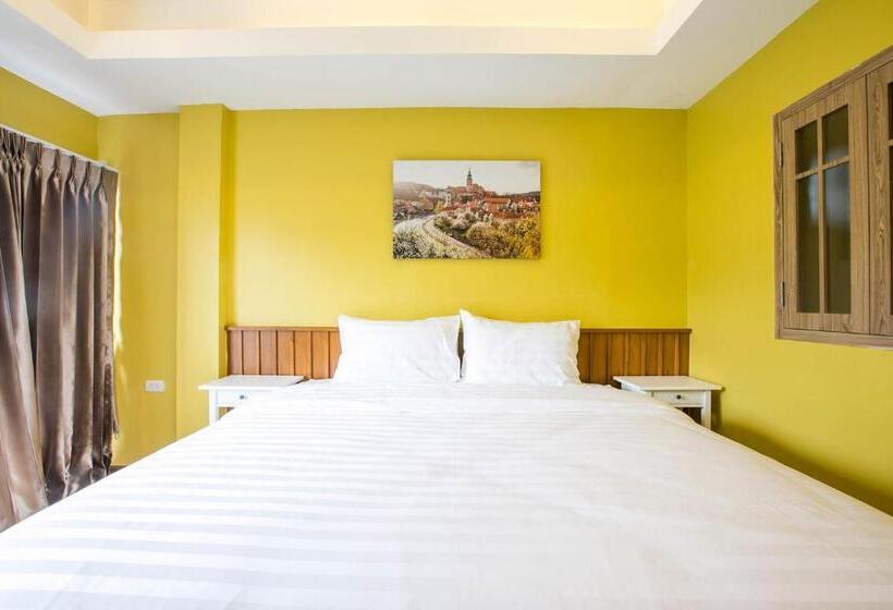 Номер Deluxe Кровать Кинг, Chamnan Residence